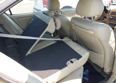 2002 Infiniti I35 Luxury из США, поврежденный, VIN JNKDA31A02T003679